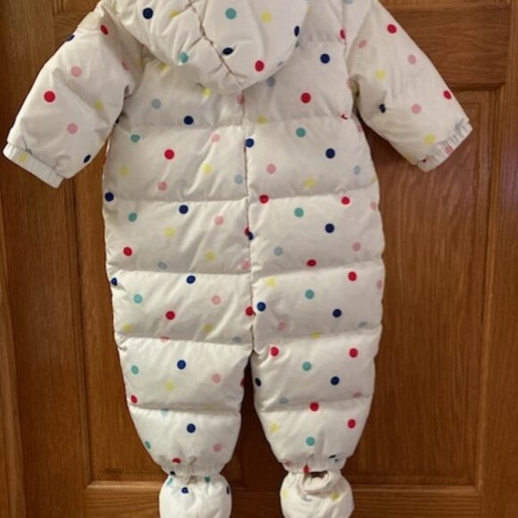 Gap - Picture 6 of 16